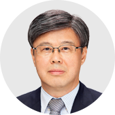 Dong-Churl Suh